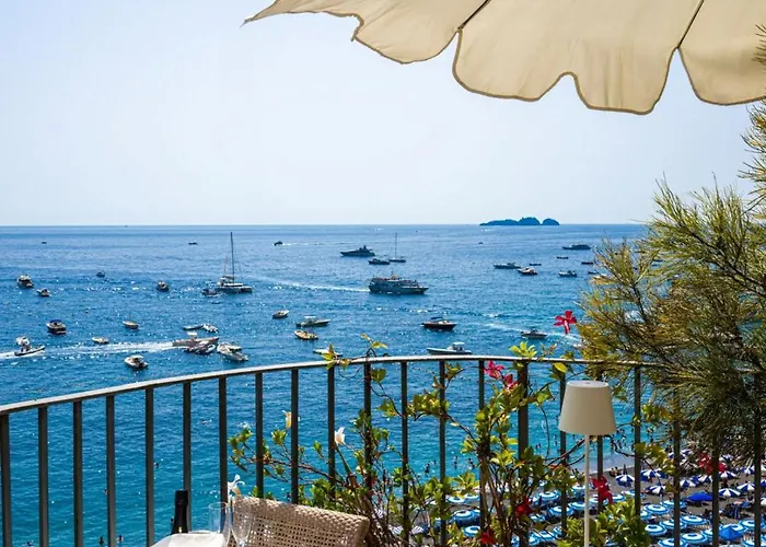 Luxurious Private In With Stunning Sea Views *