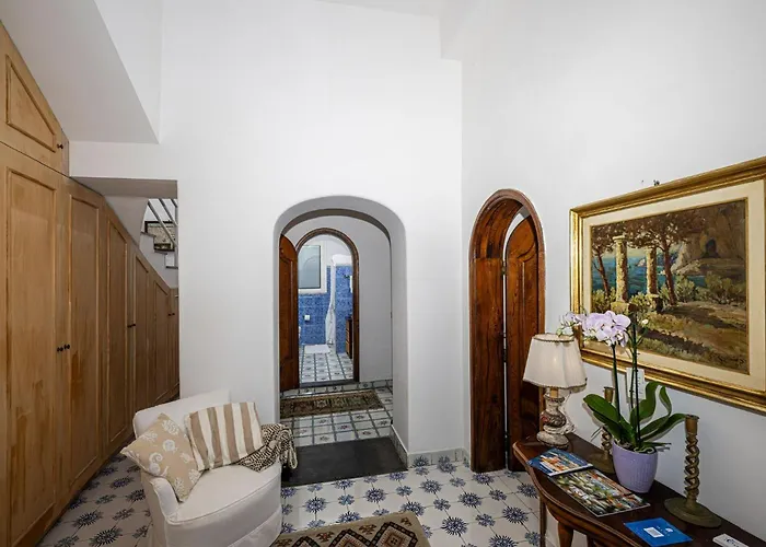 Villa Luxurious Private Villa In Positano With Stunning Sea Views *